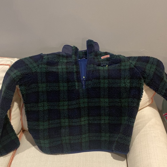 Vineyard Vines New without tags Sherpa jacket. Never worn! - Picture 4 of 4